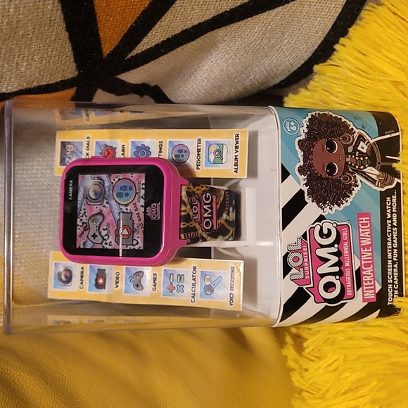 2XHost PickπLol Surprise O.M.G. Interactive Watch - Picture 1 of 5